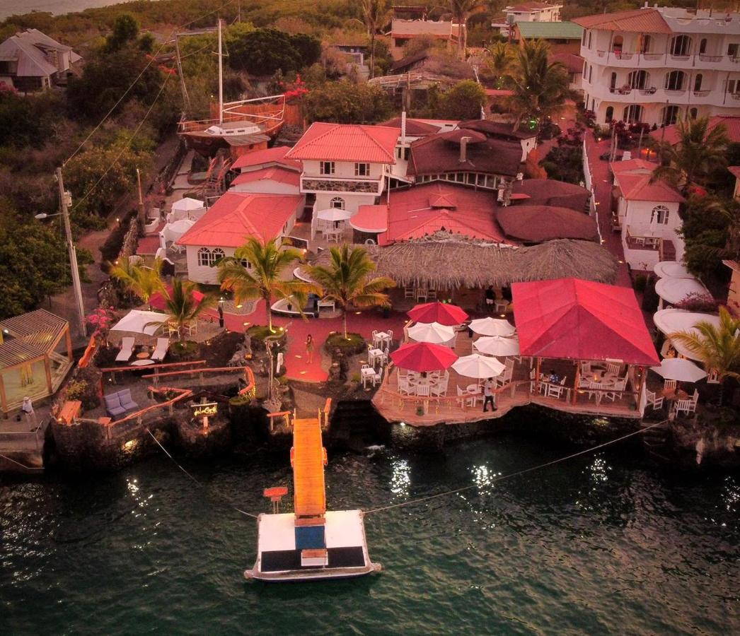 Hotel Angermeyer Waterfront Inn Puerto Ayora  Exterior photo