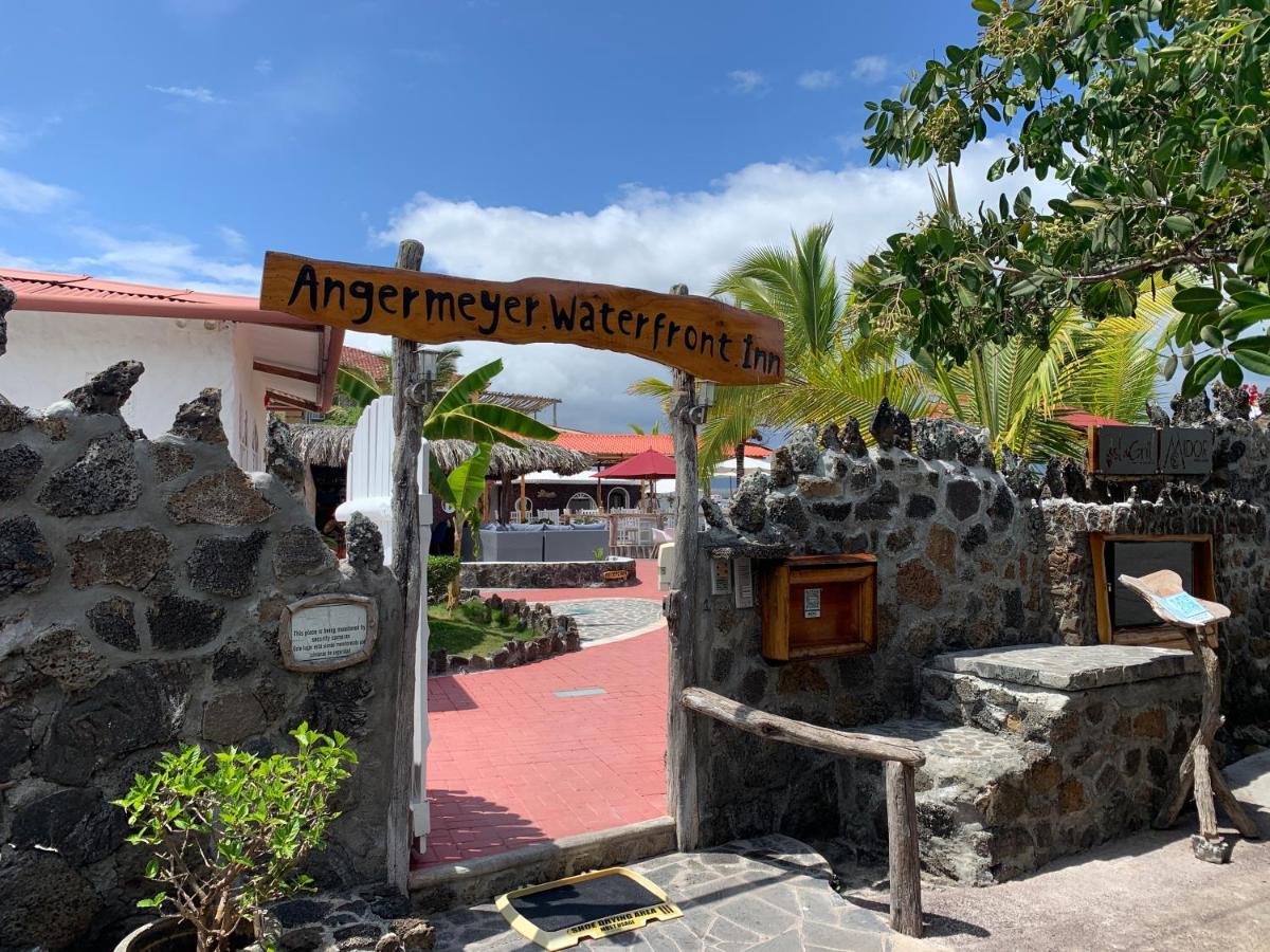 Hotel Angermeyer Waterfront Inn Puerto Ayora  Exterior photo